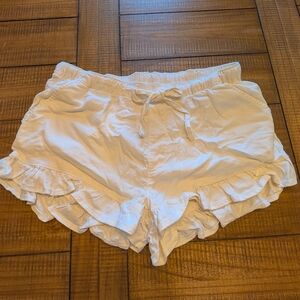 AE Stretch High Waisted Ruffle Short - M